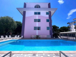 Modern apartment with big pool - Beahost Bibione